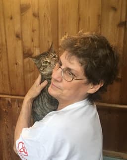 Kimberly Bonded With Nellie image 1